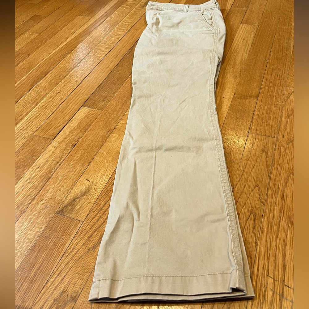 Women Petite Size 12 chino pants barely worn